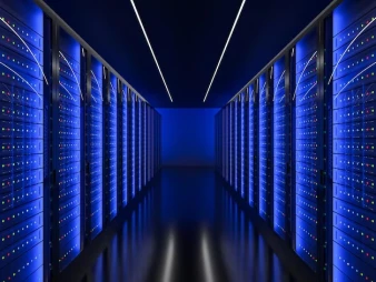 كيف تختار أنظمة الاستضافة والحماية لتطبيق أعمالك بكل احترافية