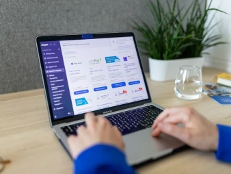 كيف تستخدم الـ Sticky Buttons على الجوال لرفع التحويلات